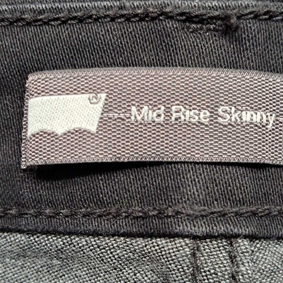NWT Levi's Black Mid Rise Skinny Denim Jeans  Size 8M  29/32 - Picture 6 of 8